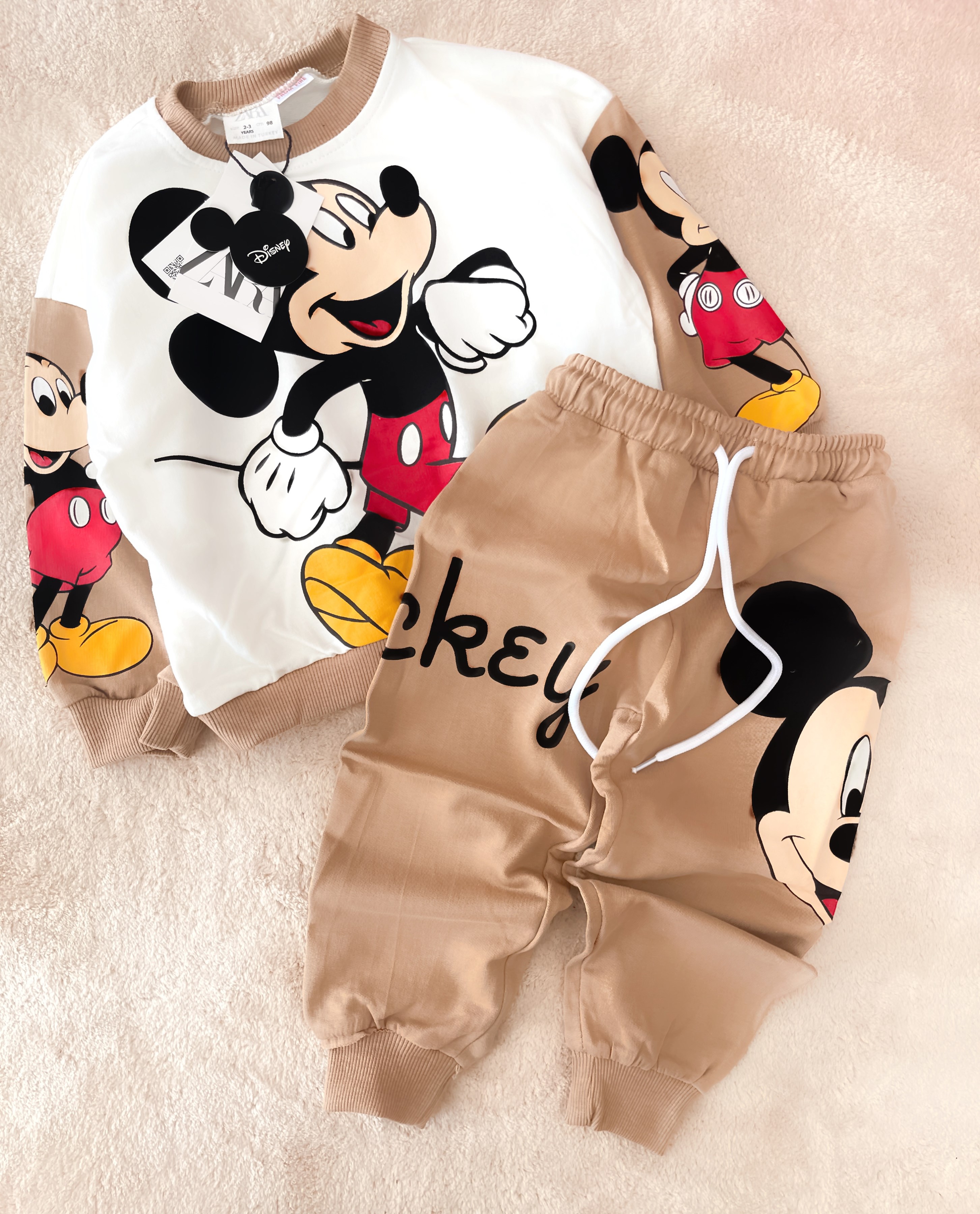 Çocuk Takım Mickey Mouse Kahverengi  2-8 Yaş Arası  