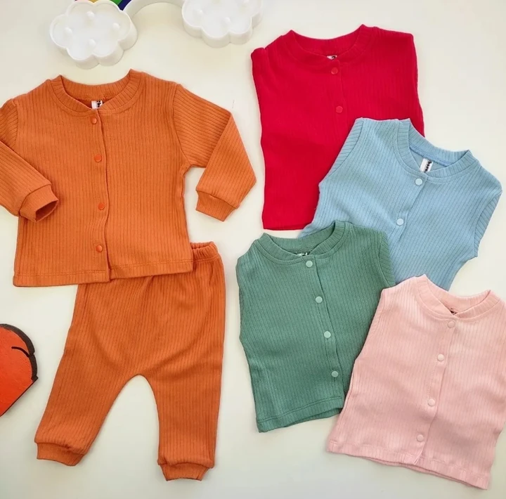 bebek pijama takımı 6-12 ay çıtçıt düğmeli likralı