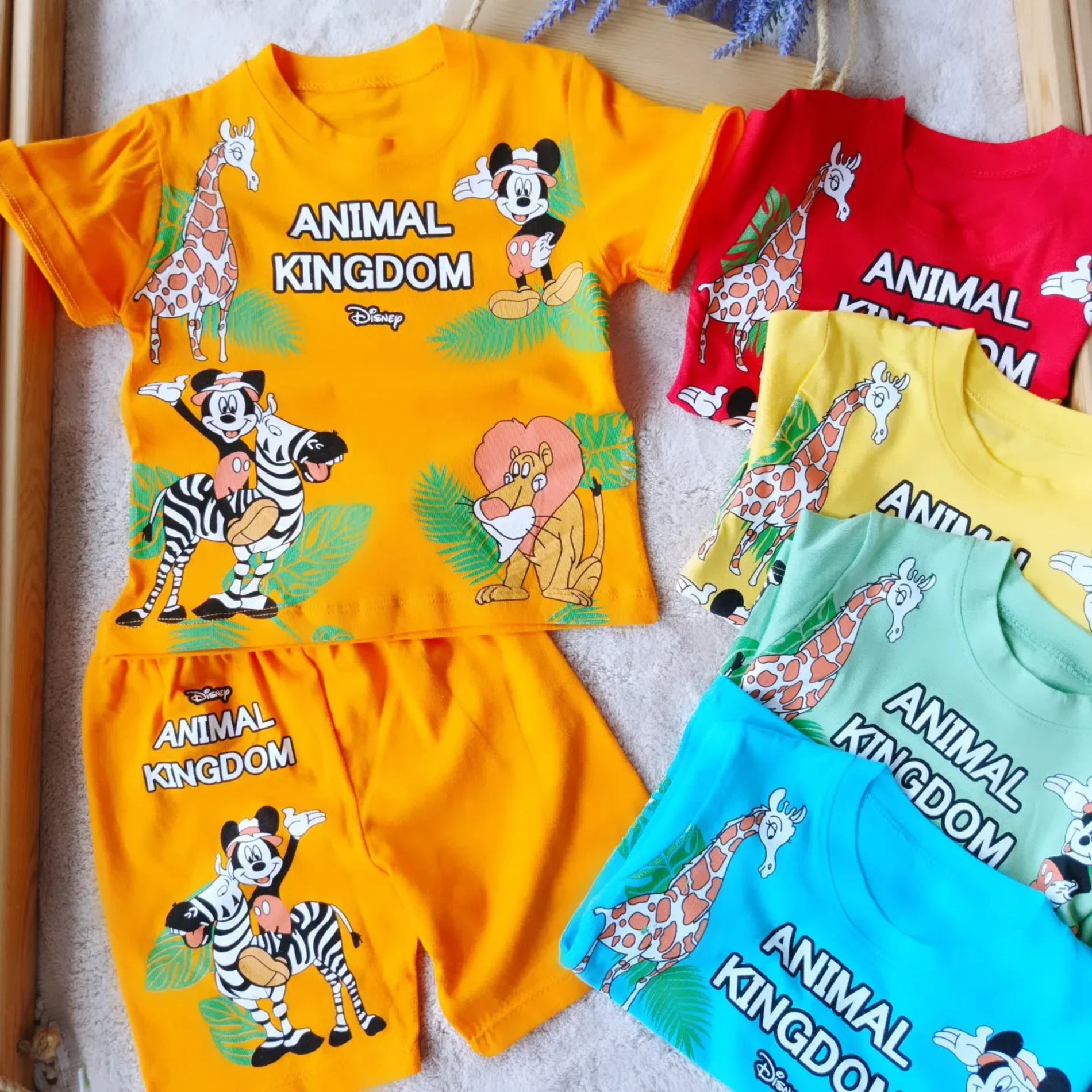 Çocuk Takım Animal Kingdom baskılı 2-5 yaş arası 
