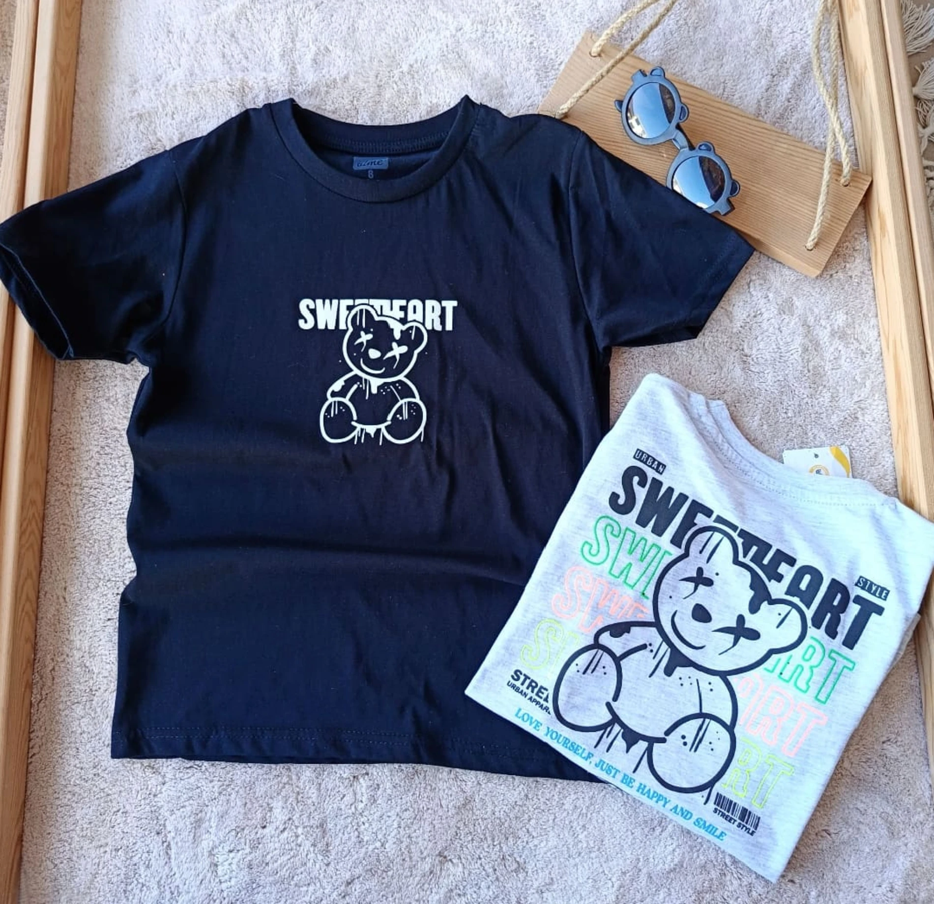 Çocuk Tshirt Çizgi Ayı Sırt Baskılı 8-12 Yaş Siyah
