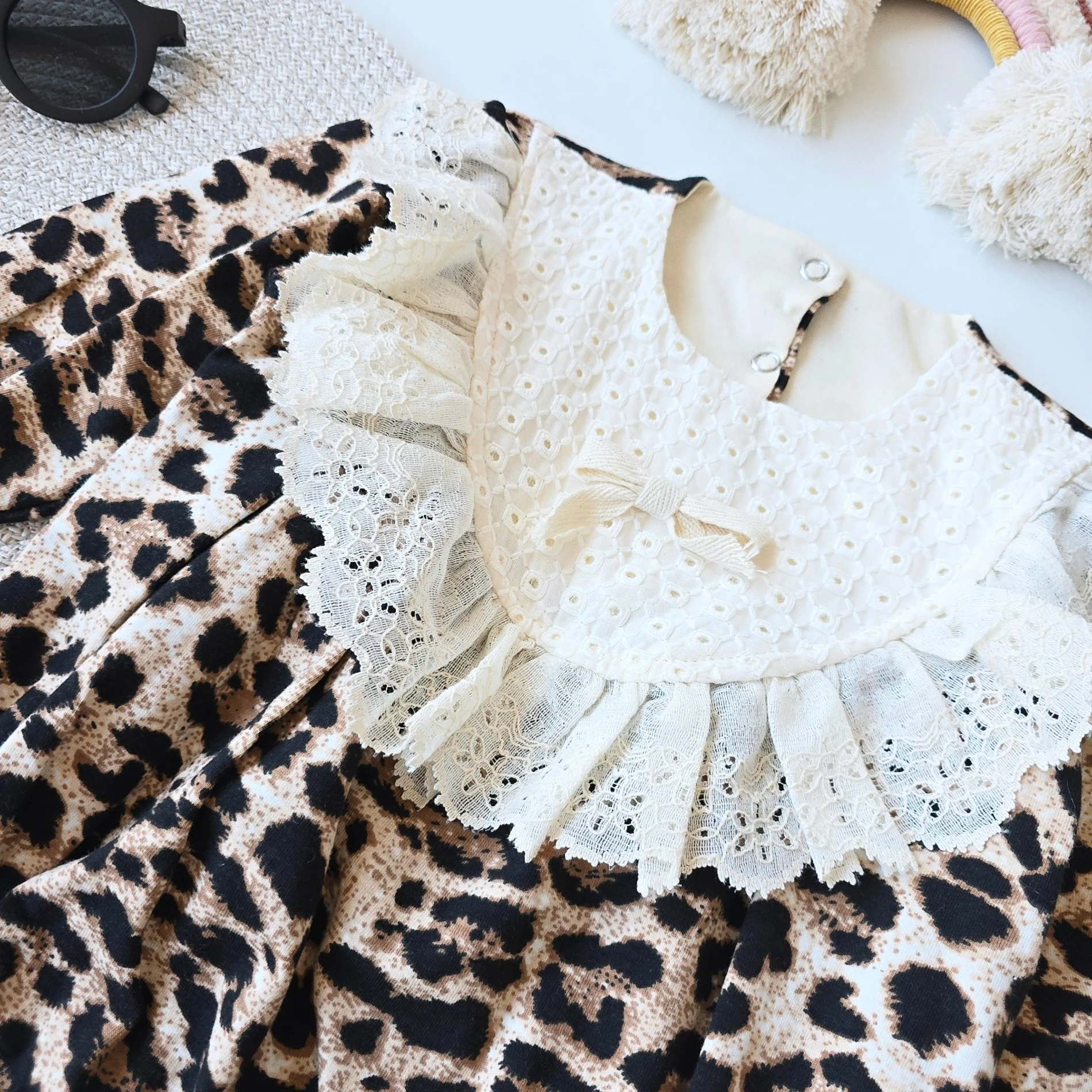 Bebek romper leopar desenli dantel yaka 6-18 ay