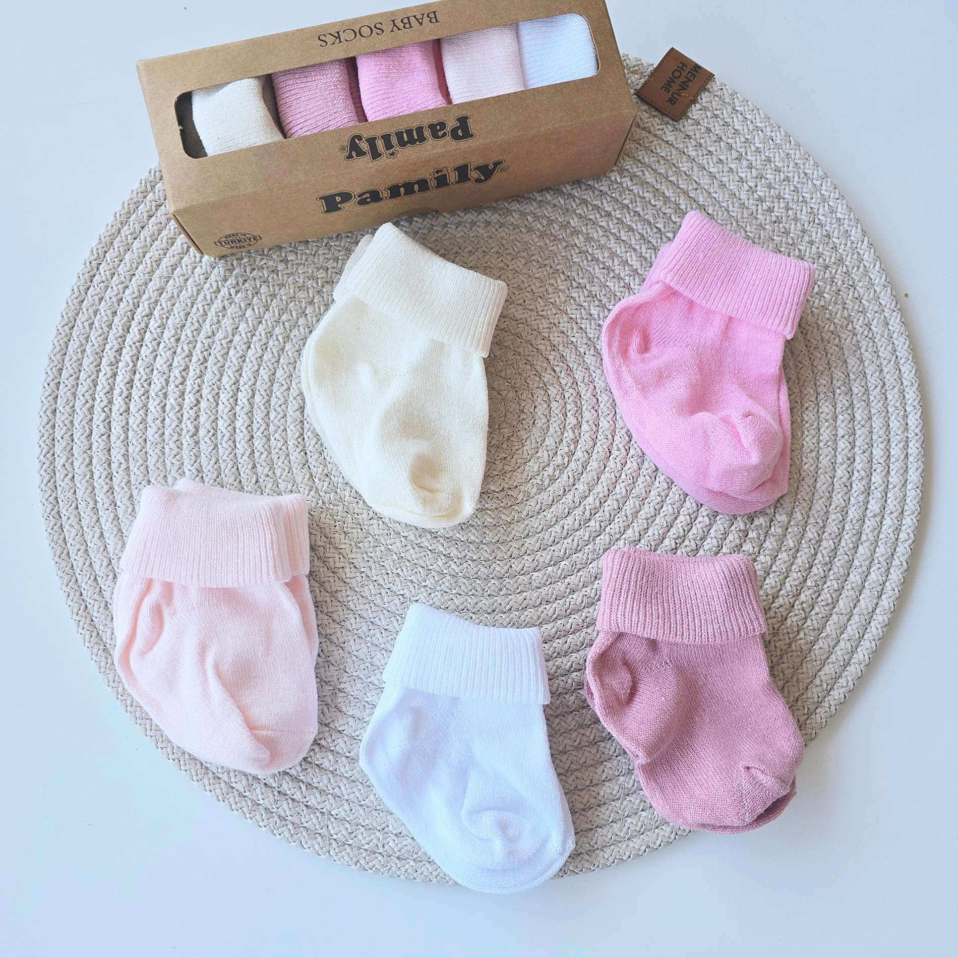 Bebek çorap kutulu set pembe 5li 0-6 ay