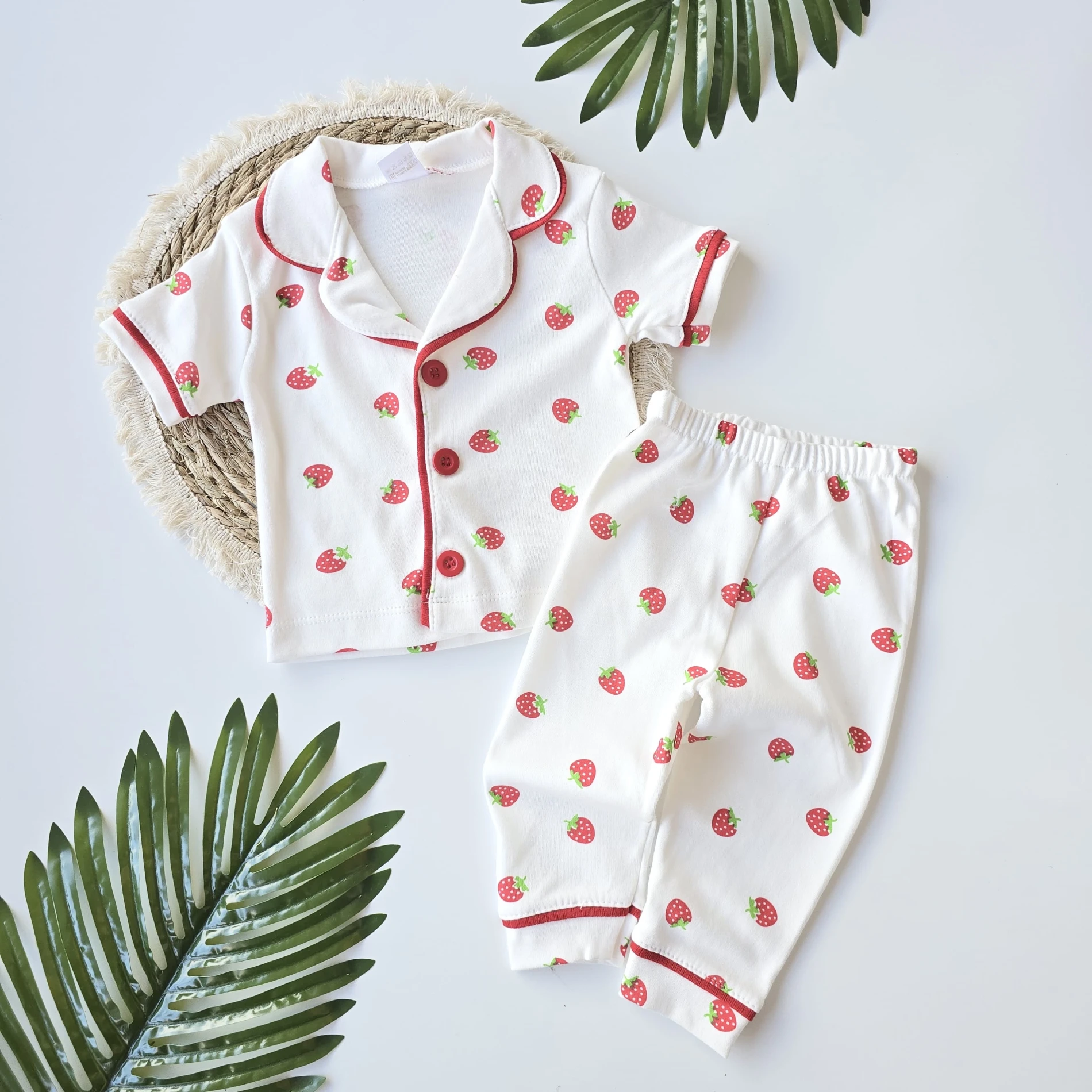 Bebek Takım Çilek Baskılı Pijama 6-24 Ay 
