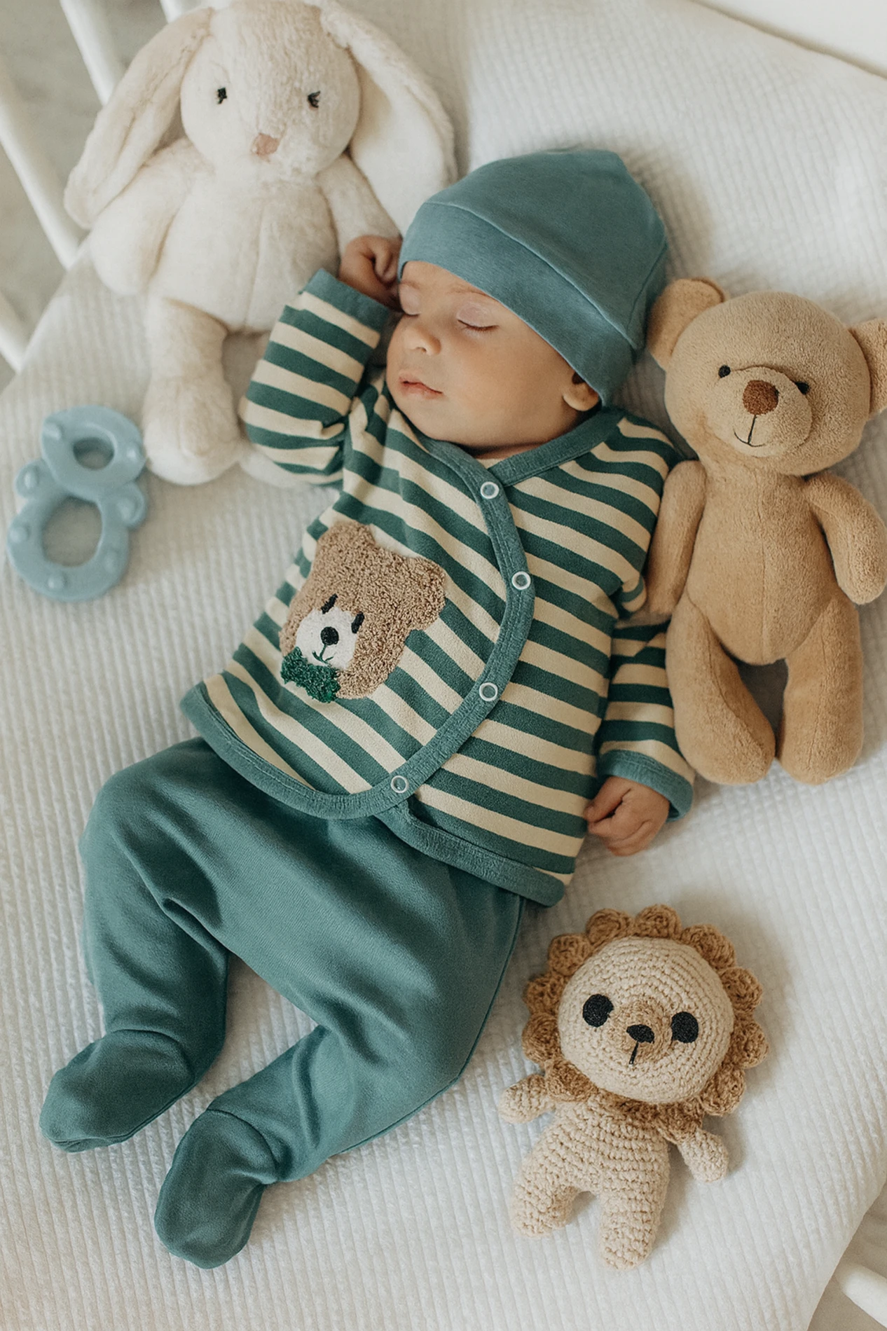 Bebek hastane çıkışı ayıcıklı papyonlu yeşil